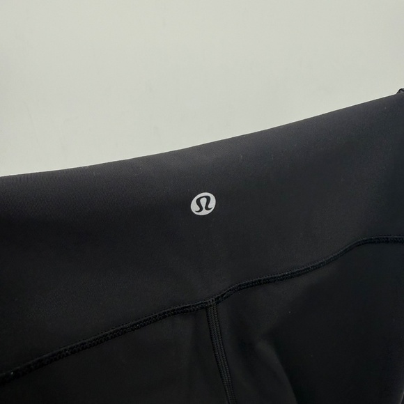 Lululemon Leggings Women 12 Black Wunder Under HiRise Tight Luxtreme Full W5AWAS - Picture 4 of 10